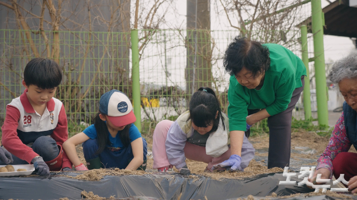 아동돌봄 기회소득 지원 조례를 통해 시범사업을 진행 중인 경기도 여주시 '국경 없는 청소년실'. 박철웅PD  