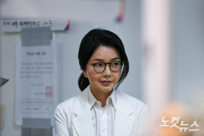 검찰, 김건희 녹음 파일 수백개 확보…특검 "대면조사 이뤄질 것"[뉴스쏙:속]