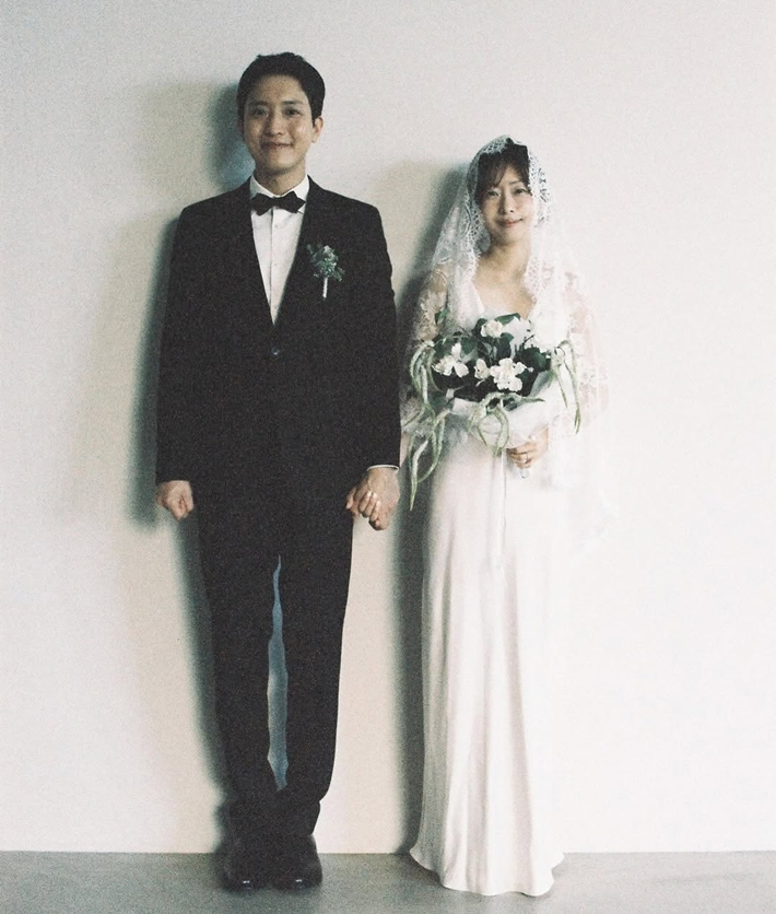 조형우, '무한도전' 김윤의 작가와 결혼 "사이 좋게 잘살겠습니다"
