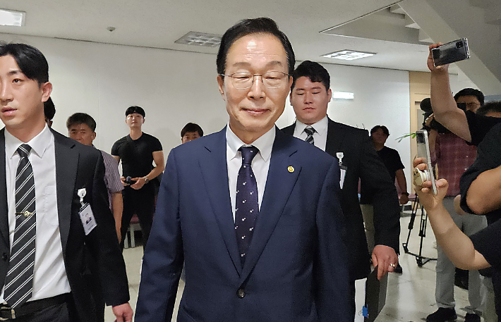 법정 향하는 임종식 경북도교육감. 연합뉴스 제공