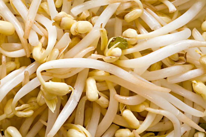 신선 제품인 콩나물마저 구하기 힘든 농촌 지역. 스마트이미지 제공