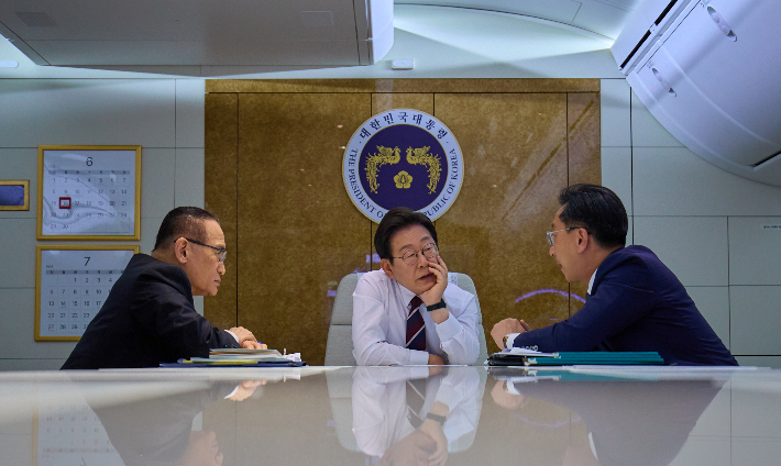 국정위, 외교부에 "국익 중심 균형잡힌 외교" 주문