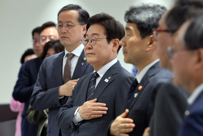 재정 적자에도 '불도저 추경'…'증세'의 시간이 다가온다