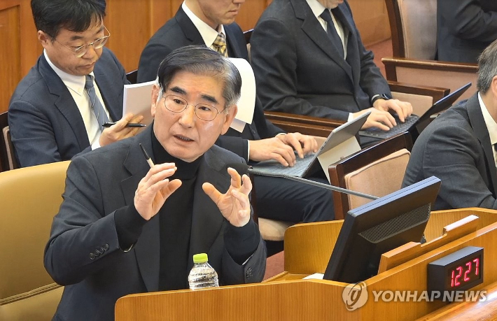 '내란 2인자' 김용현 재구속, 새 재판부 손에…특검 수사 첫 분수령