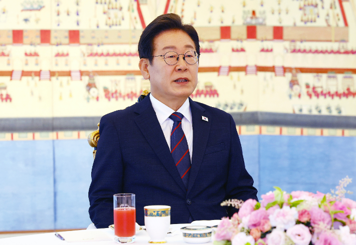 중동 사태에 '나토 불참' 급선회…트럼프 만남 '다음 기회로'