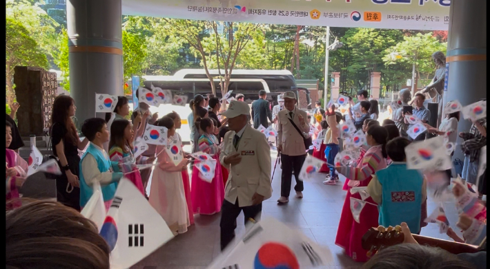 "한국전 참전 용사 여러분 고맙습니다" 새에덴교회, 19년째 보은행사 개최