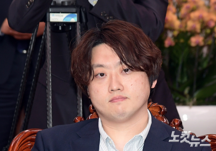 박단 전공의 대표 "실망만 안겨드려…모든 직 내려놓겠다"