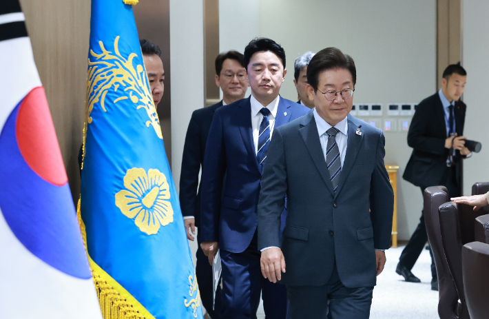 李대통령 27일 첫 靑행사…국가유공자 등 초청 오찬