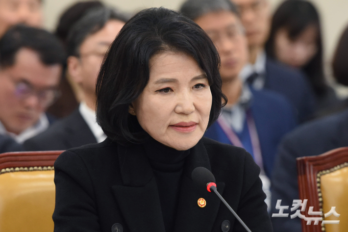 이진숙 잇단 요구에…李대통령 '개혁안 마련' 지시