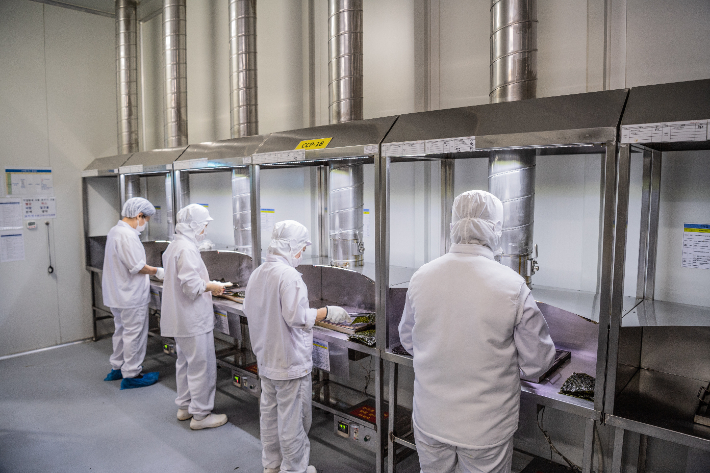  '박향희 김'의 생산과정-자료제공 한백식품