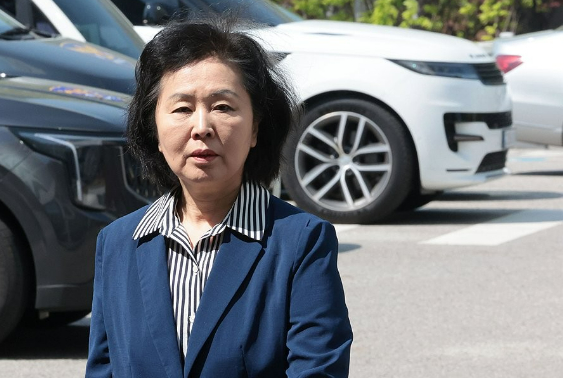 김영선, 법률 자문료 가장 정치자금 수수 혐의 '부인'
