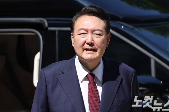 [속보]내란특검 "尹 지하주차장 앞 대기는 출석으로 안 볼 예정"