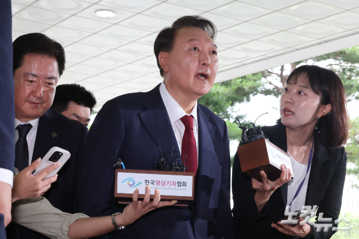 尹, 오후부터 조사 거부…특검 "계속되면 형소법상 조치"