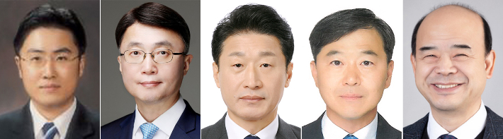 이재명 대통령은 29일 법무부·과기부·산업부·복지부·국토부 등 5개 부처에 대한 차관급 인사를 단행했다. 왼쪽부터 이진수 신임 법무부 차관, 류제명 신임 과기부 제2차관, 이호현 신임 산업부 제2차관, 이형훈 신임 복지부 제2차관, 이상경 신임 국토부 제1차관. 연합뉴스