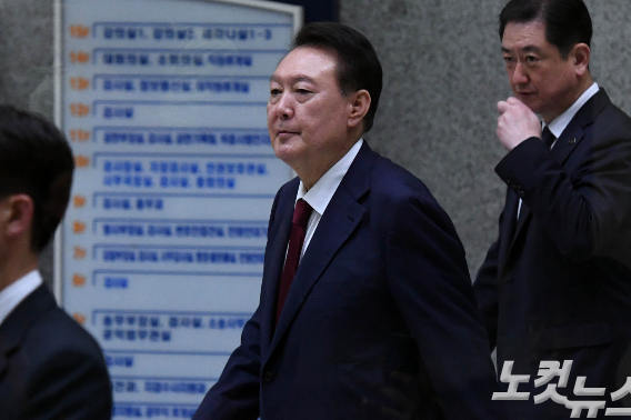 내란특검 "尹, 7월 1일 2차 소환…일정은 수사 주체가 결정"