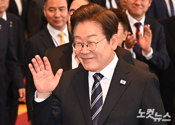 투표율 전국 1위 '이 곳', 이재명 강조 '기본사회팀' 만들었다