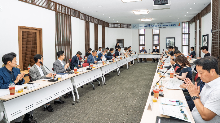 보문관광단지 입주업체 상생회의. 경북문화관광공사 제공