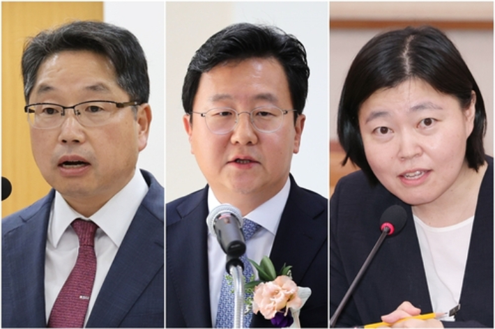 왼쪽부터 노만석 대검찰청 차장-정진우 서울중앙지검장-임은정 서울동부지검장. 연합뉴스