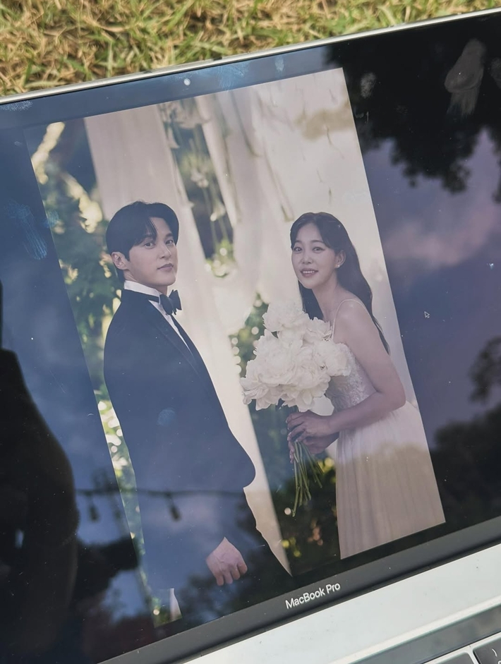 왼쪽부터 윤선우, 김가은. 윤선우 인스타그램