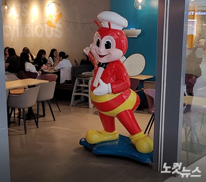 필리핀 외식왕국 '졸리비'는 왜 한국 브랜드만 골라 삼킬까?