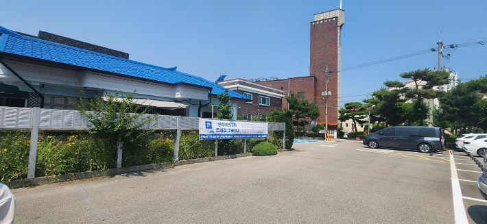청주시, 청주에덴교회 공유주차장 60면 추가 확보…평일 24시간 개방