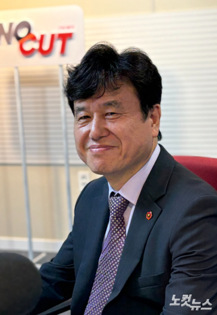 이희진 제주도문화예술진흥원.