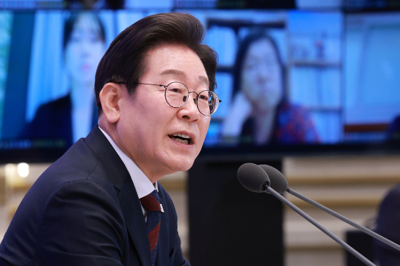 李대통령 "검찰 잘 이해하는 사람이 직책 맡아야 개혁 유용"