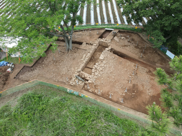 동호덕 고분 전경. 고흥군 제공