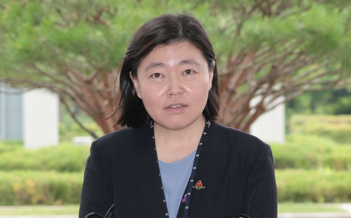 임은정 동부지검장 "검찰, 안 바뀌면 해체 수준 개혁 당할 것"