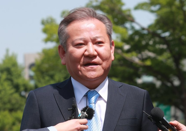 특검, 이상민 자택 현금 관련 조사…李 "상식적 규모 비상금"