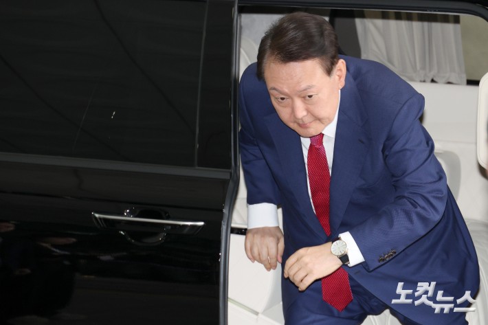 내란특검 도착한 윤석열