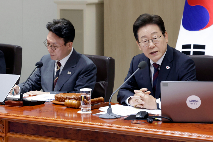 李대통령 "산업재해 막기 위해 관련 모든 부처 역할 다해야"