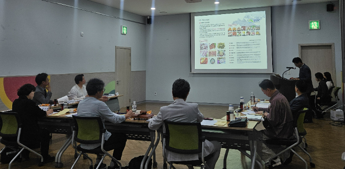 지역특화 남도음식거리 조성- 현장평가 모습. 전라남도 제공