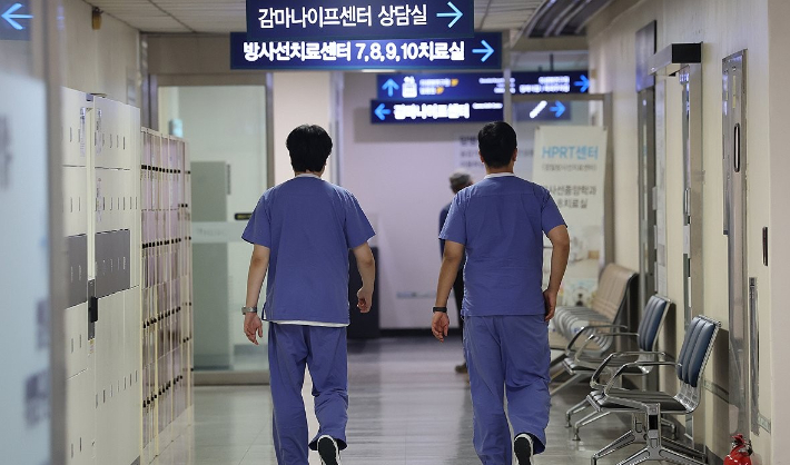 복지부 2차관, 취임 후 첫 의협 방문…"적극 소통·협력"