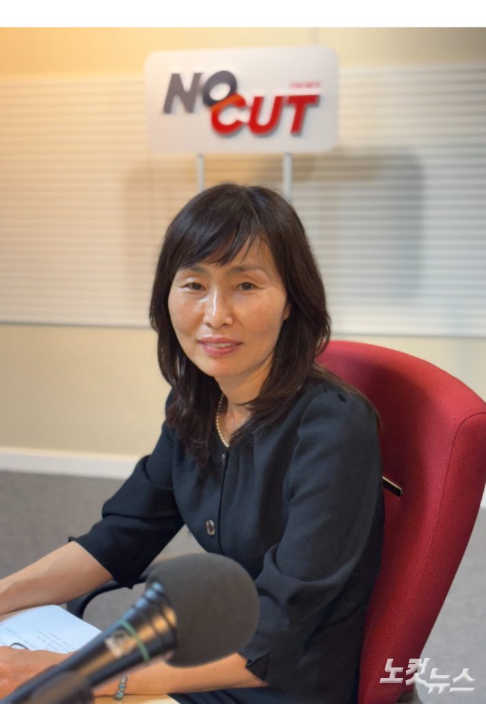 장성희 제주특별자치도 기업투자과장. 박혜진 아나운서