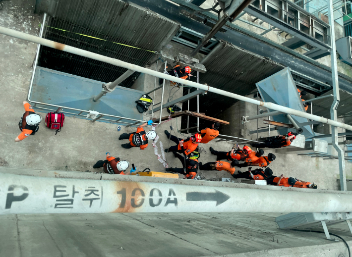 노동부, '인천 맨홀 사망사고'에…인천환경공단 강제수사키로