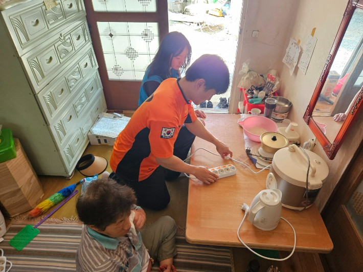 복지기동대 활동 모습. 전라남도 제공