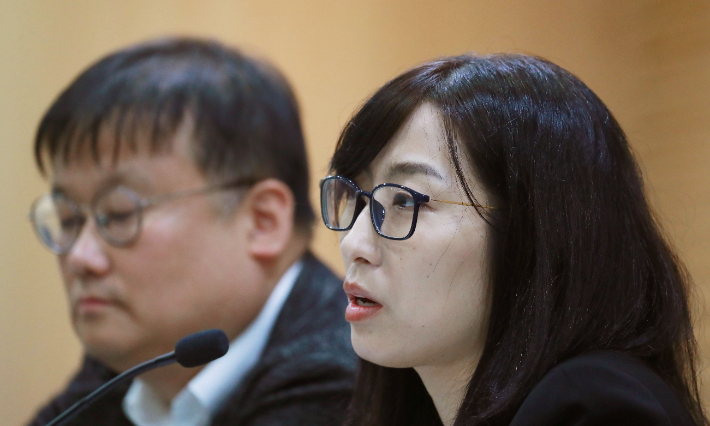 '수사 외압' 폭로 안미현, '검찰개혁' 임은정 비판…"현답 알려달라"