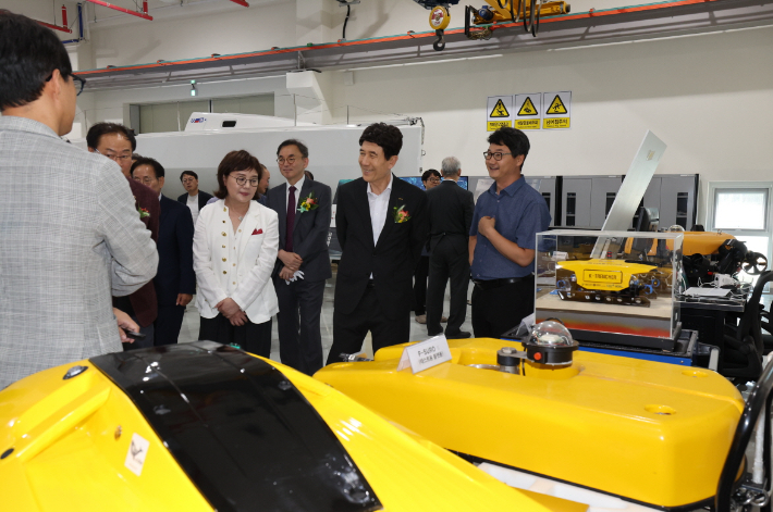 포항시는 9일 '첨단해양R&D센터' 개관식을 개최했다. 포항시 제공