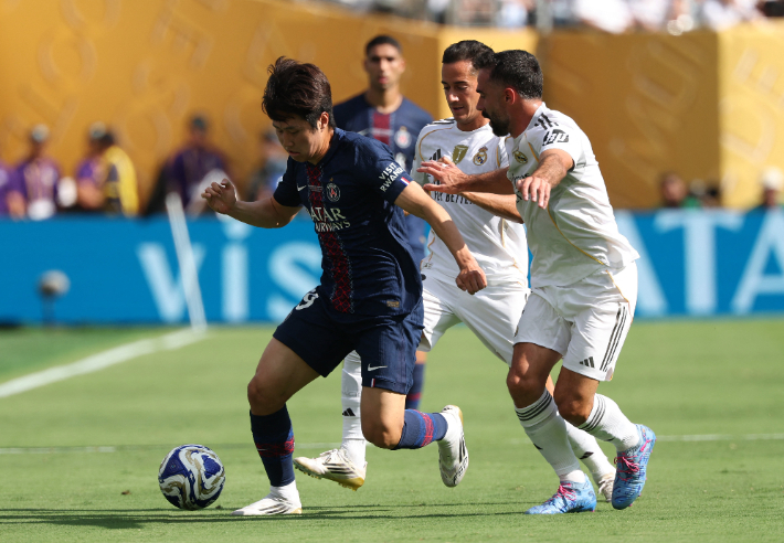 이강인 11분 뛰며 골 연결고리…PSG, 레알 대파하고 클럽 월드컵 결승