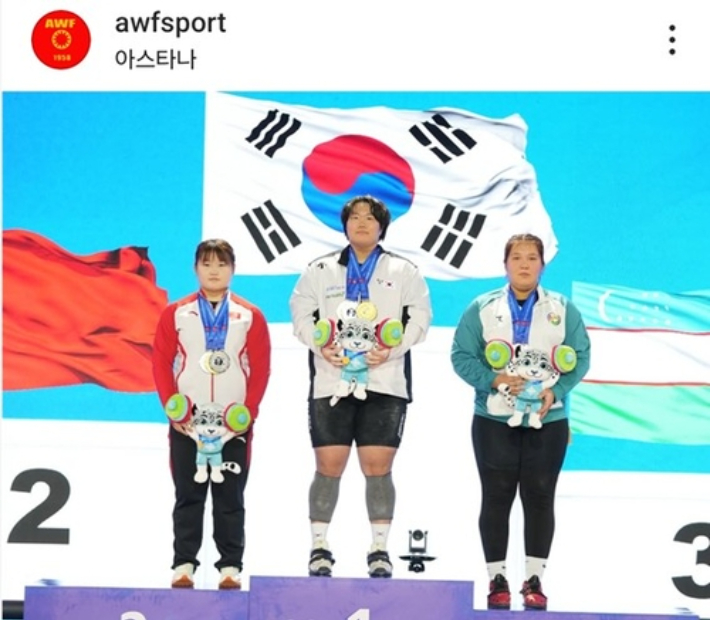 소녀 力士 김체량, '세계 유소년 新'으로 亞 주니어 역도 우승