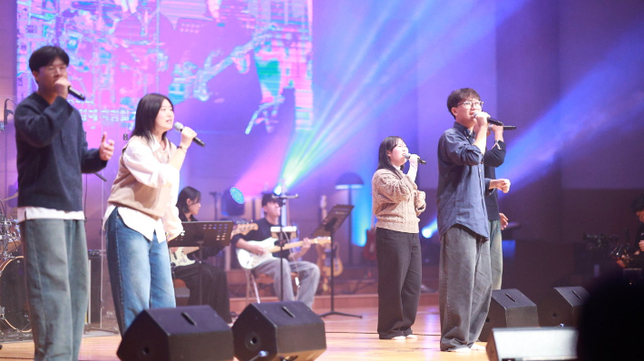 제1회  청소년 찬양팀 경연대회. 좋은교회 제공