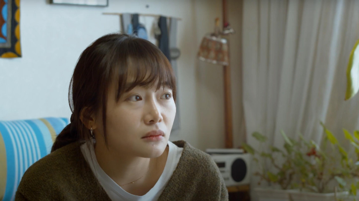 김만재 감독의 영화 '웨딩드레스'의 한 장면. 딸 민혜 역의 배우 이하음. 김만재 제공