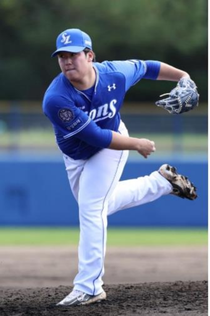 삼성 우완 정민성. 삼성 라이온즈