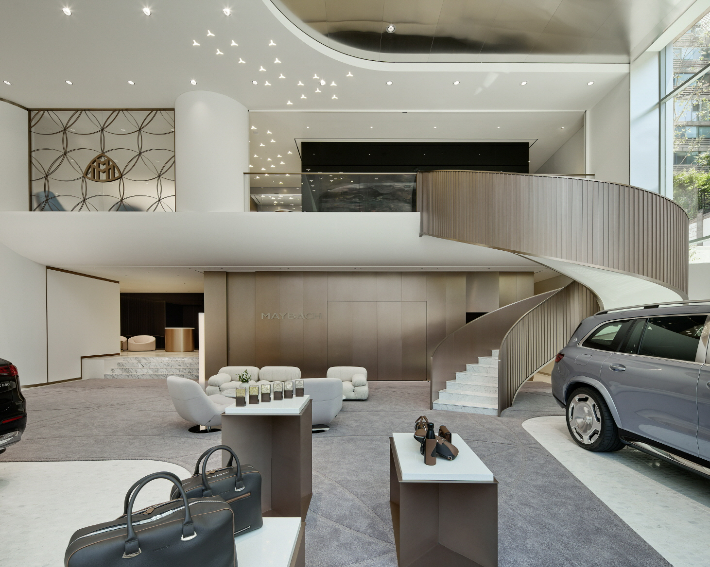 마이바흐 브랜드센터 서울 1층. 메르세데스 벤츠 코리아 제공