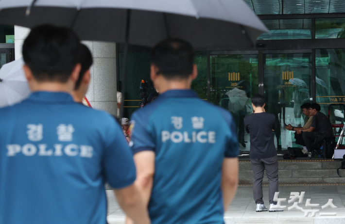 14일 오후 내란특검팀 사무실이 위치한 서울고검의 모습. 류영주 기자