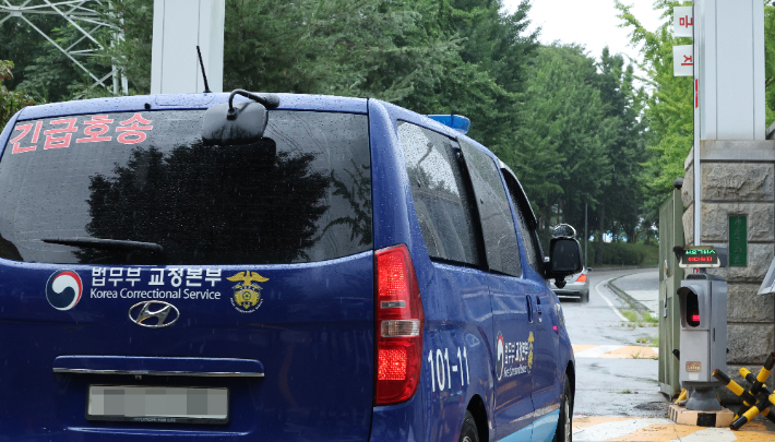 내란특검, 尹 다시 강제구인 시도…실행 가능성은 미지수