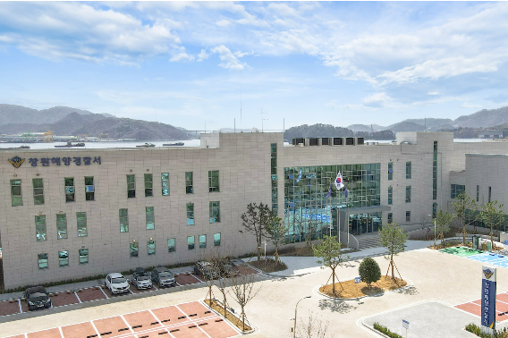 거제 덕포해수욕장 인근 해상서 30대 여성 숨진 채 발견