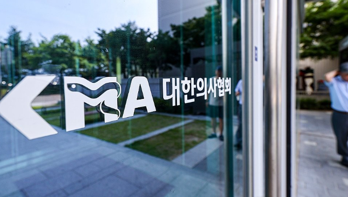 李 '의대생 복귀 후속조치 마련'…의협 '환영' 입장