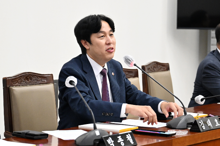 예결특위 부위원장으로 선출된 김태효 의원. 부산시의회 제공